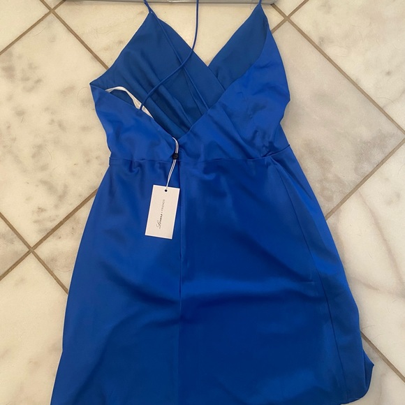 Lovers + Friends  MARGE DEEP V DRESS - Picture 4 of 4